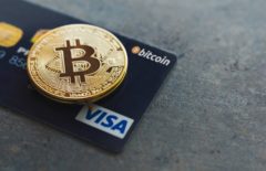 Diferencia entre tarjeta de crédito y débito con Blockchain